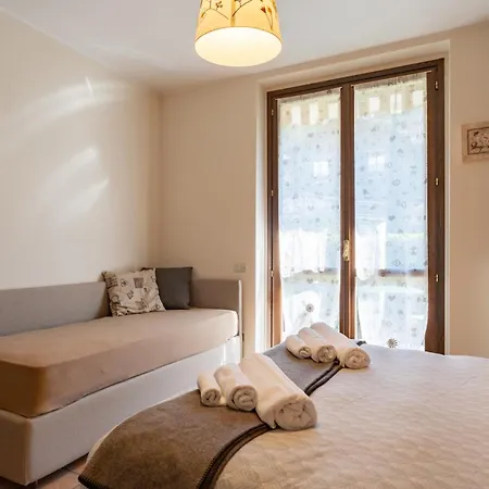 Apartment Il Giardino Di Prada Barzio